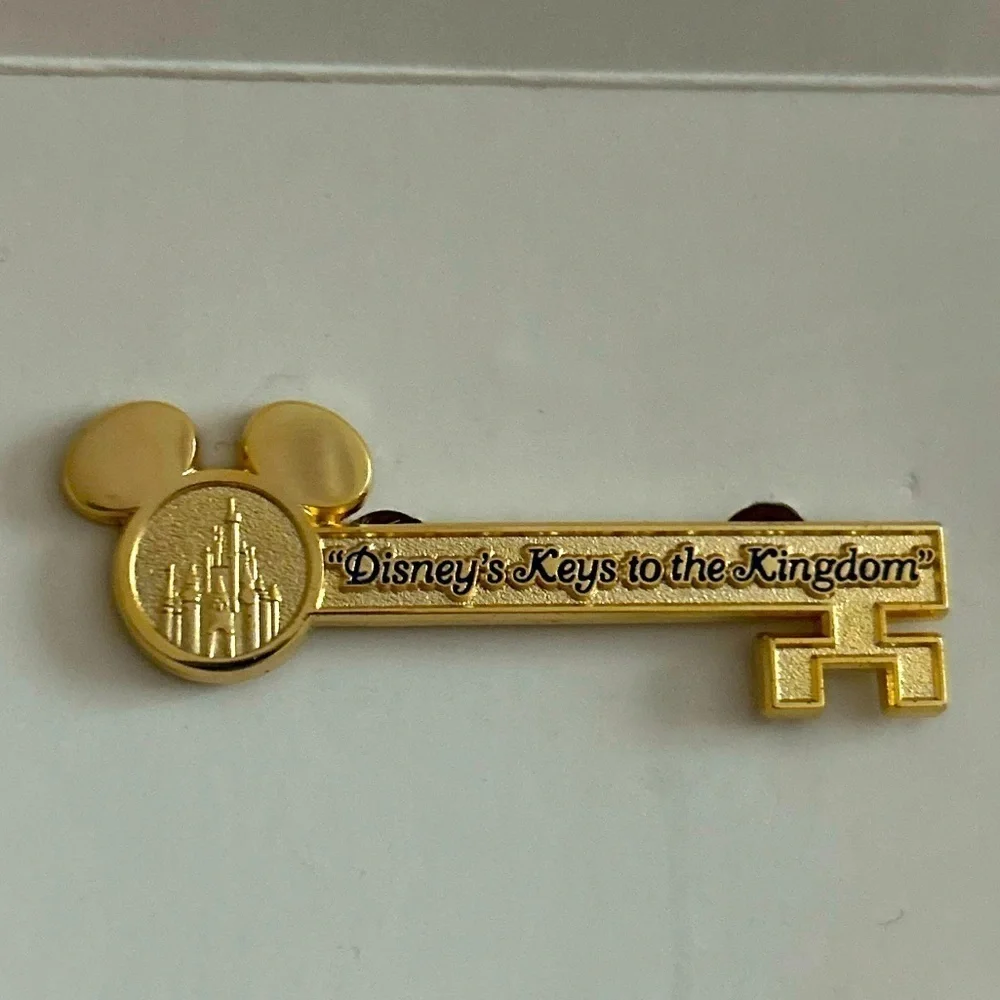 Disney's Keys to the Kingdom collectors pin